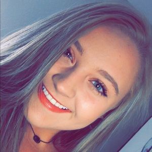 Meet your Posher, Hope